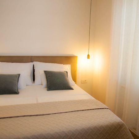 Soukki Town Centre Suites 1 Split Dış mekan fotoğraf