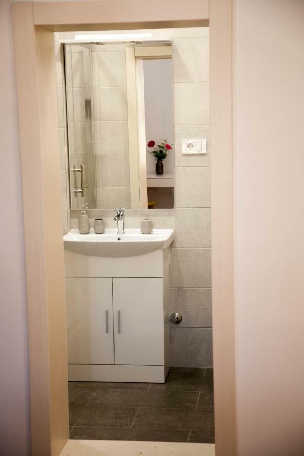 Soukki Town Centre Suites 1 Split Dış mekan fotoğraf