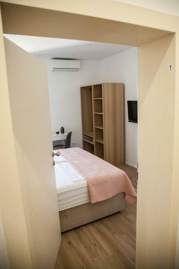 Soukki Town Centre Suites 1 Split Dış mekan fotoğraf