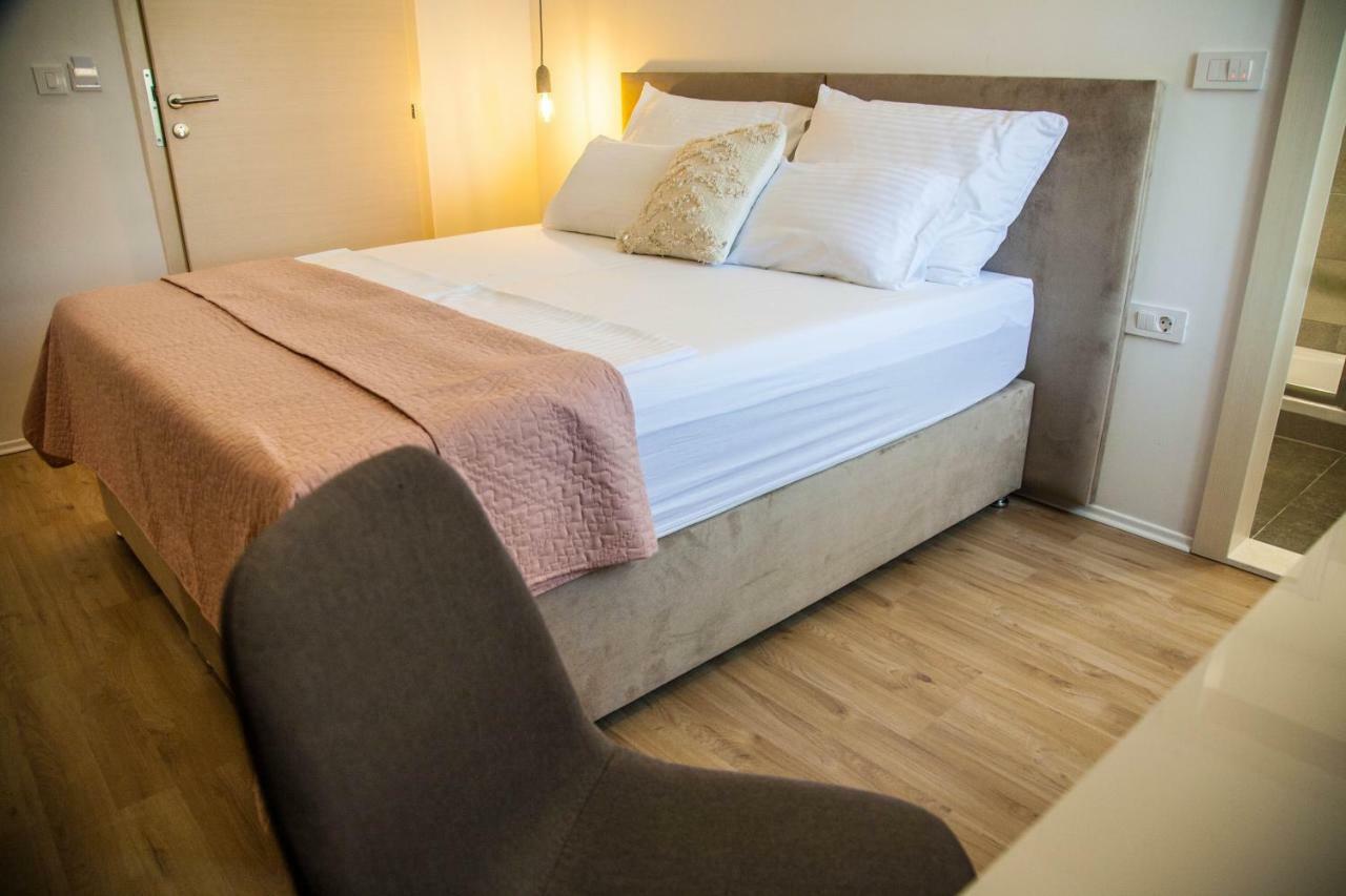 Soukki Town Centre Suites 1 Split Dış mekan fotoğraf