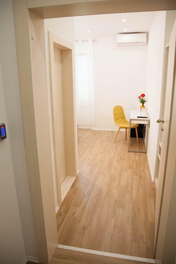 Soukki Town Centre Suites 1 Split Dış mekan fotoğraf